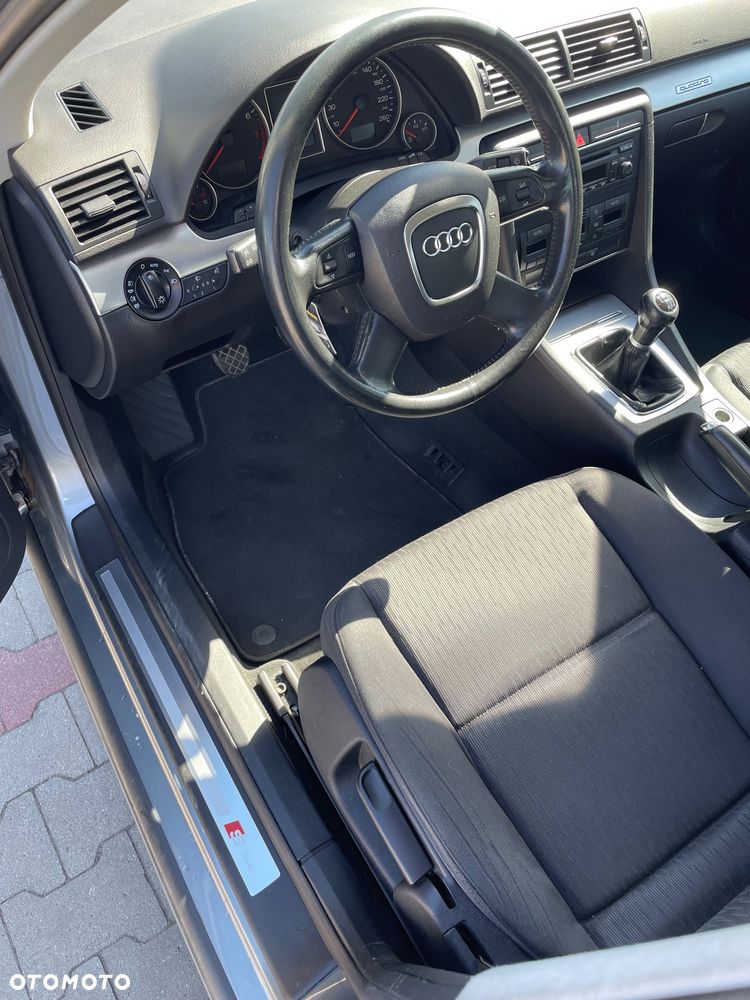 Audi A4 Limousine 1.8T Quattro - 10