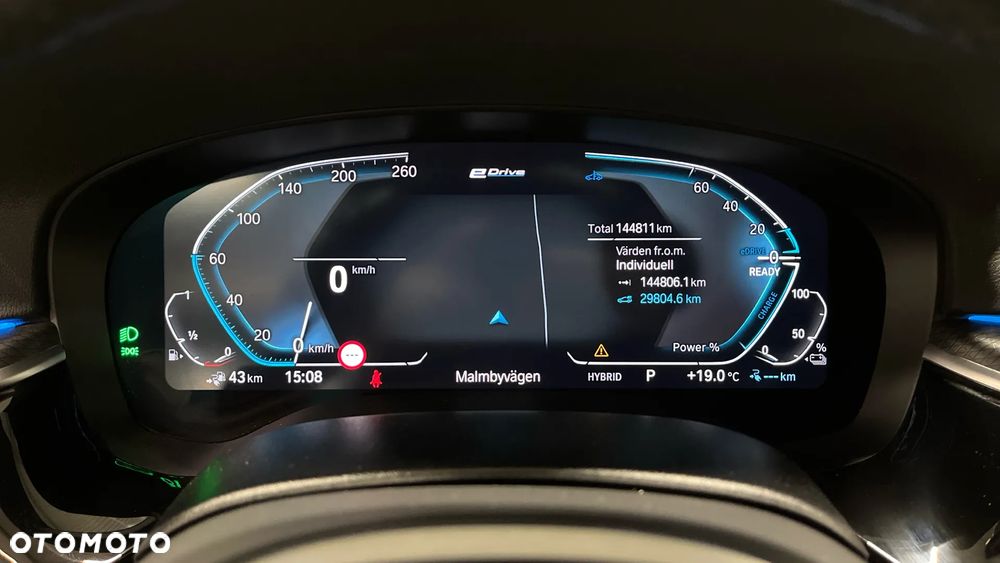 BMW Seria 5 530e xDrive - 12