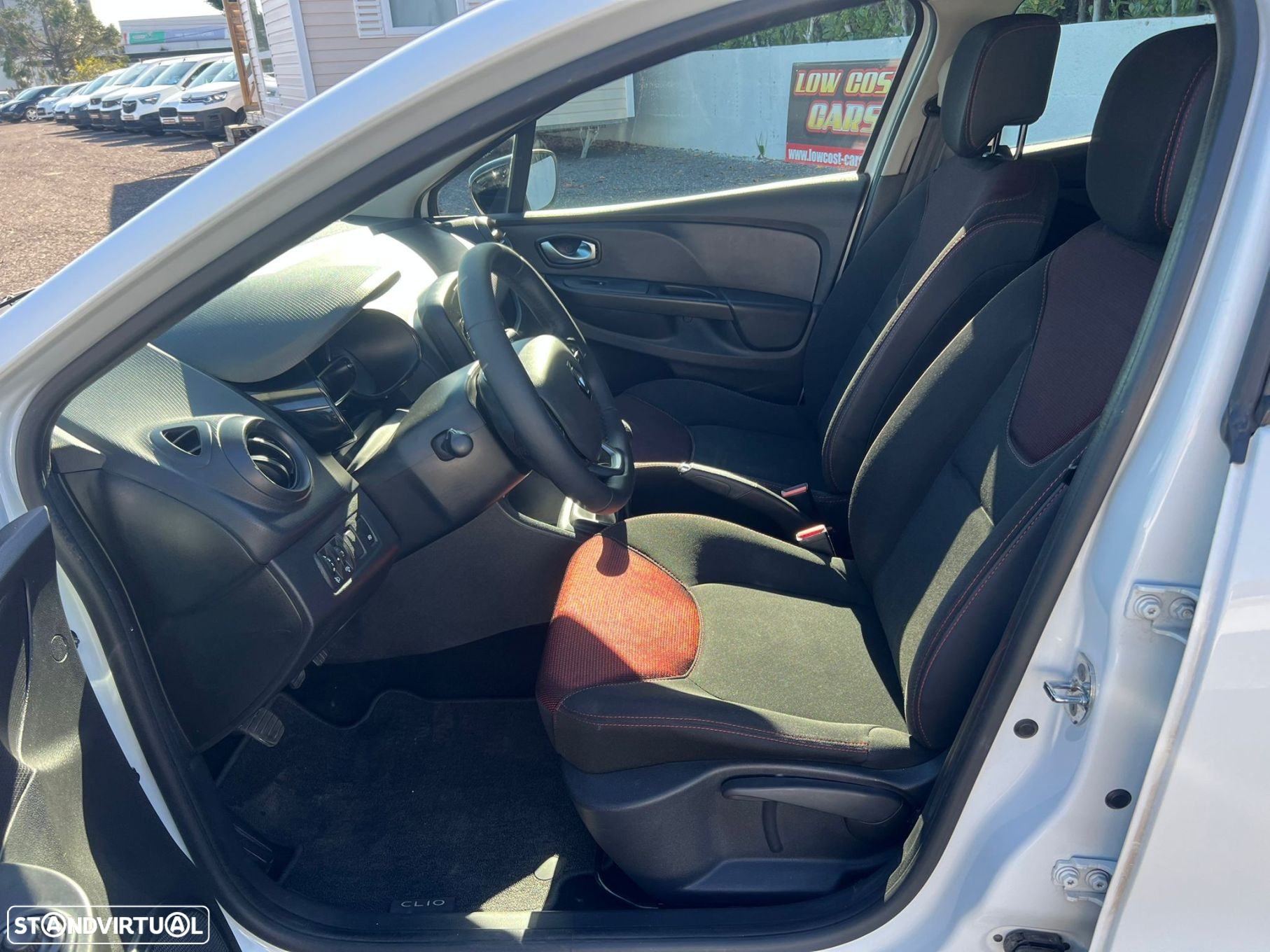 Renault Clio 1.5 dCi Confort - 6