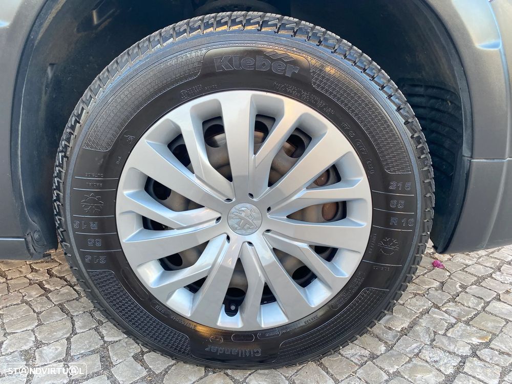 Peugeot Rifter 1.2 PureTech Active - 45