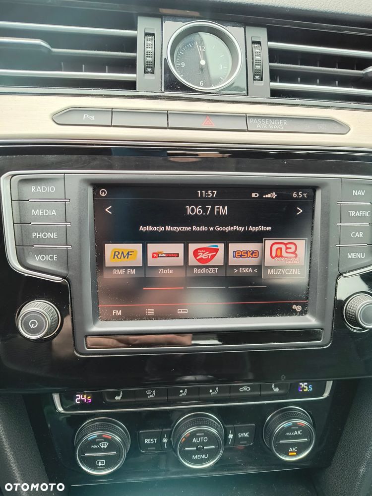 Volkswagen Passat 2.0 TDI (BlueMotion Technology) Highline - 15