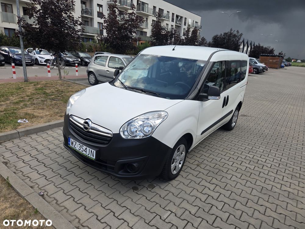 Opel Combo - 1