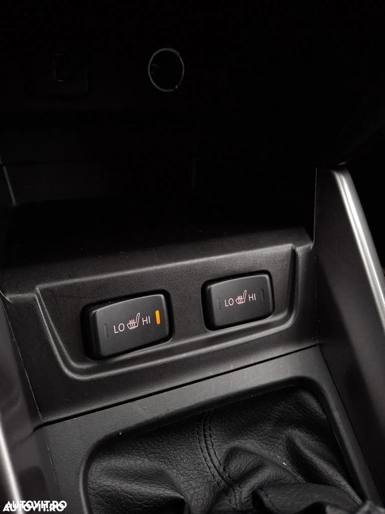 Suzuki Vitara 1.4 Boosterjet MHEV Passion - 20