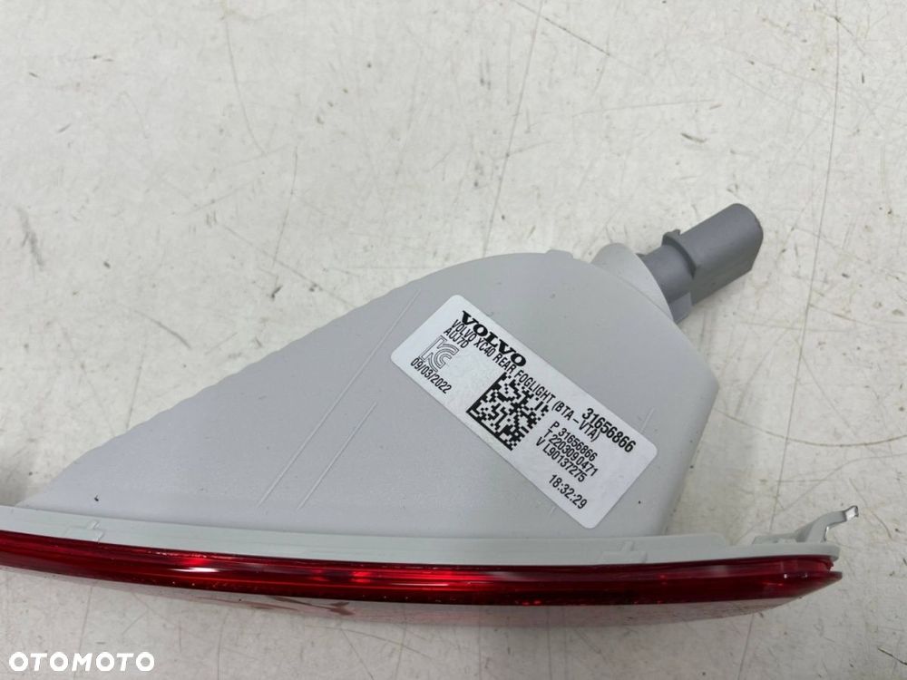 Lampa Volvo XC40 17r.- NOWA prawa tylna lampa przeciwmgielna w zderzak tylny oryginalna prawy tył - 4