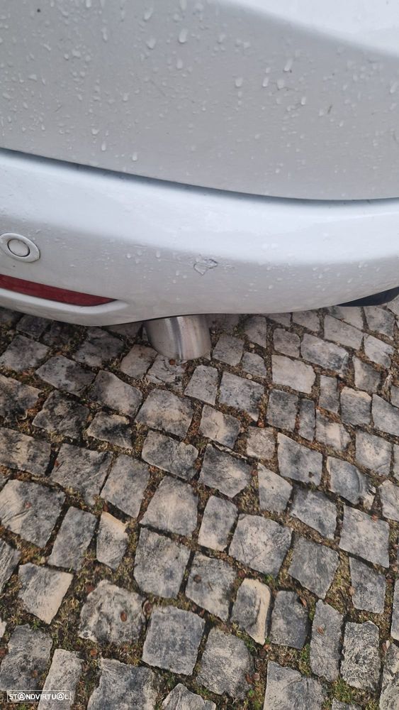 Ford S-Max 2.0 TDCi Titanium 7L 143g - 14