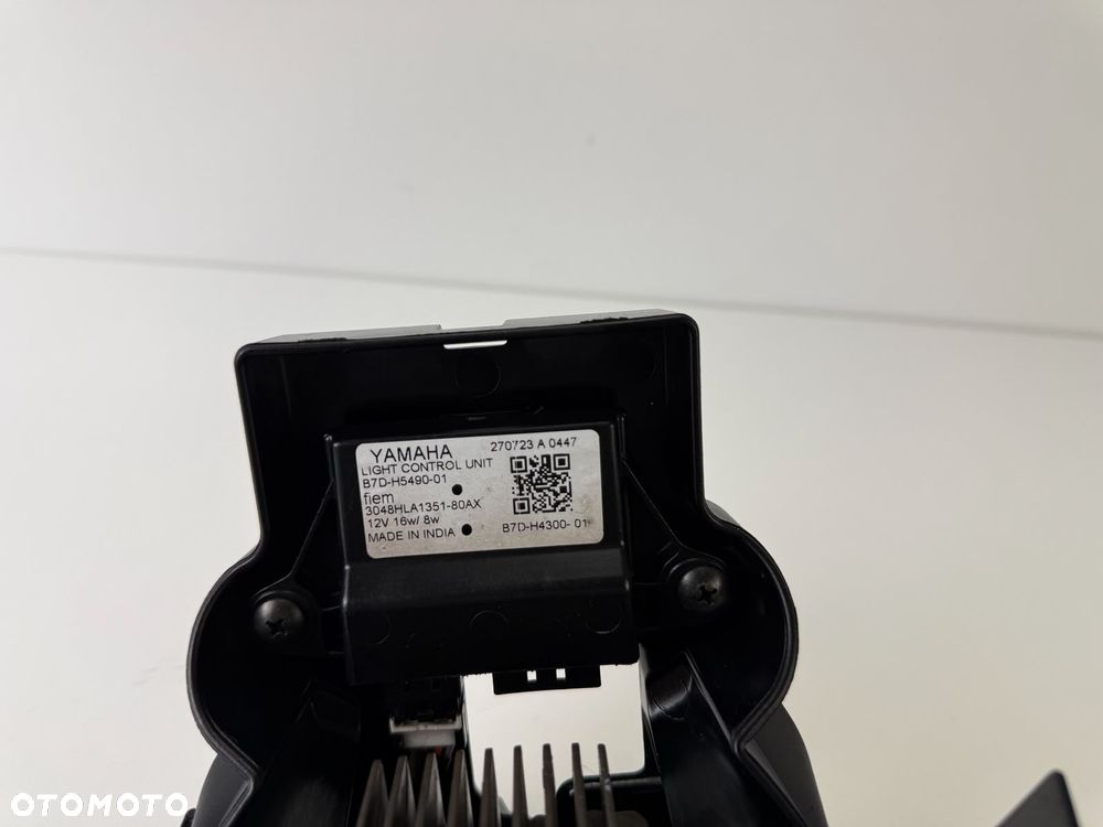 Przednia lampa reflektor Yamaha MT 125 2020+ - 5