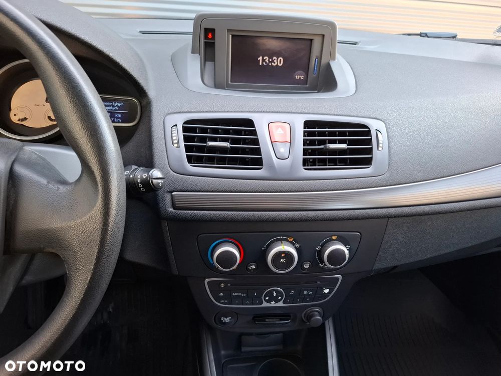 Renault Megane 1.5 dCi Authentique - 12