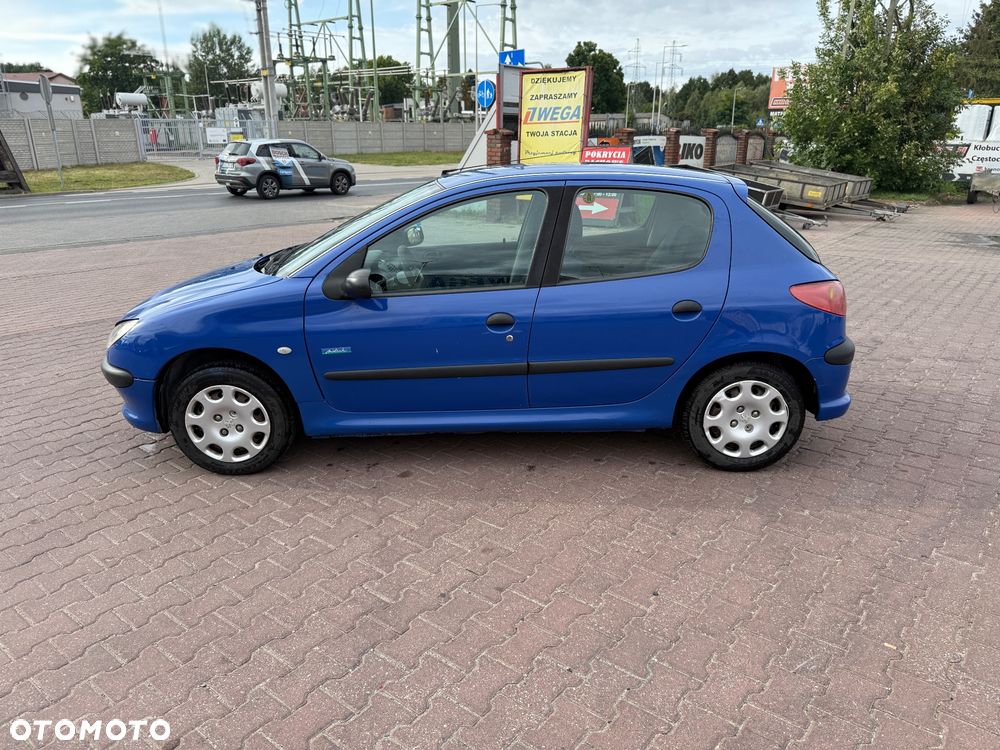 Peugeot 206 1.1 XR Presence - 5