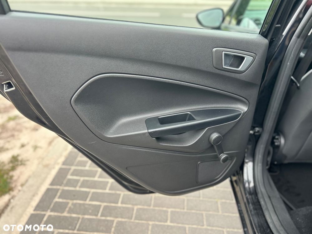Ford Fiesta 1.0 EcoBoost Trend - 19