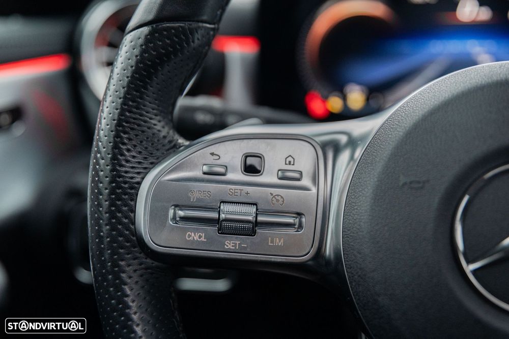 Mercedes-Benz CLA 200 - 54