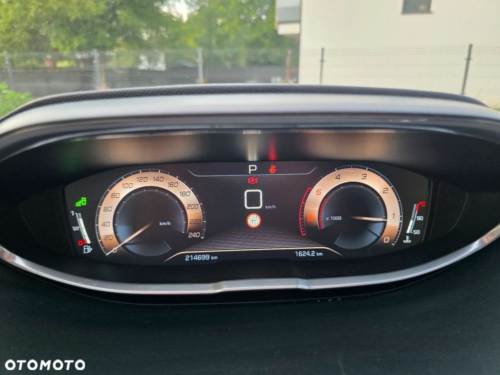 Peugeot 5008 2.0 BlueHDI GT S&S EAT6 - 12