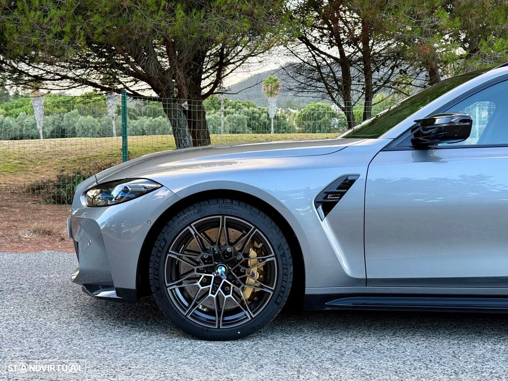 BMW M3 Competition xDrive - 24