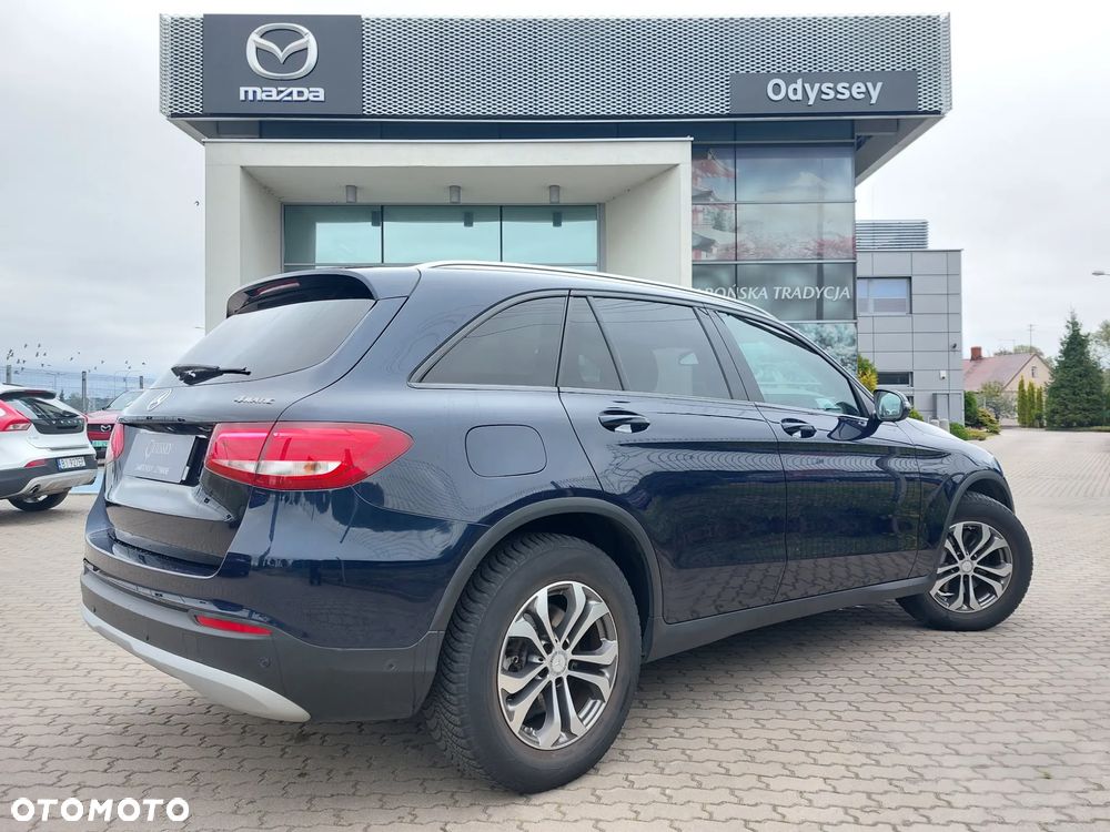 Mercedes-Benz GLC 220 d 4-Matic - 3