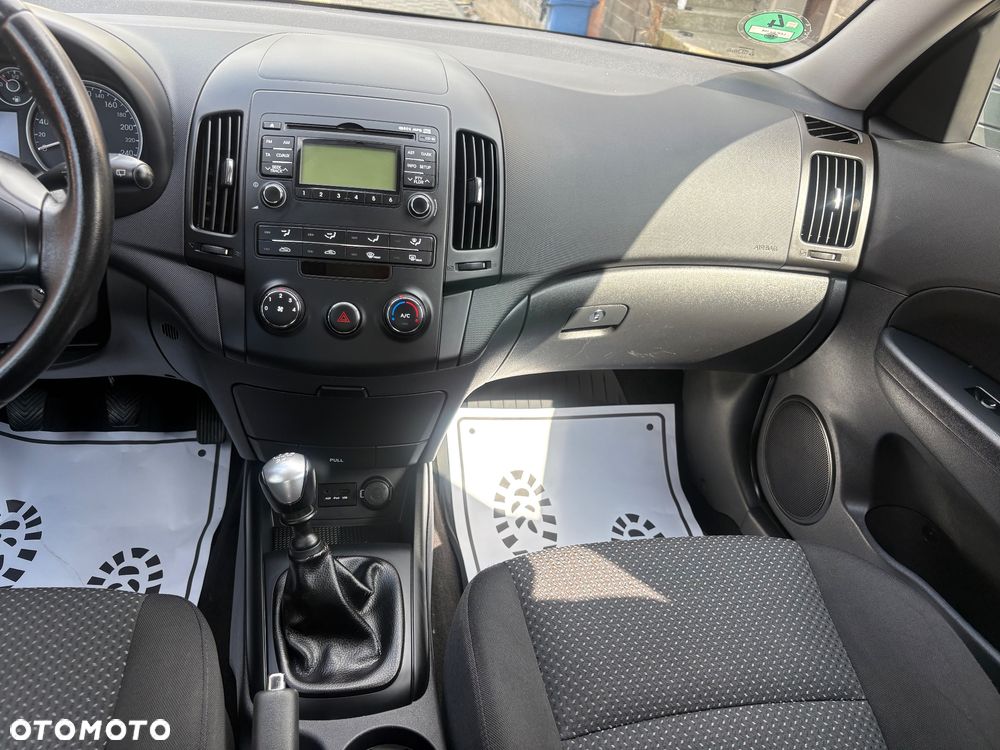 Hyundai i30 1.4 Comfort - 30