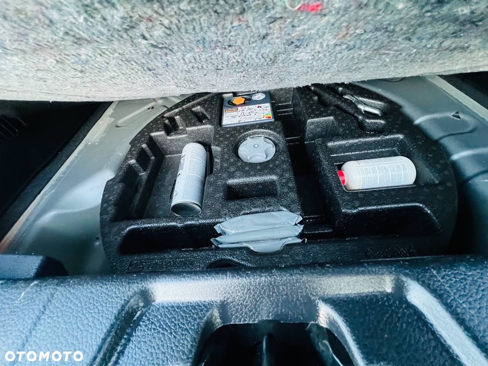 Nissan Qashqai 1.2 DIG-T Xtronic N-Connecta - 26