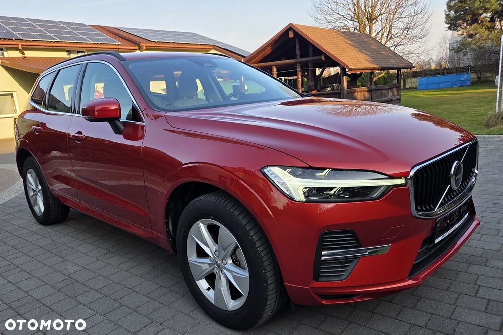 Volvo XC 60 B4 B Geartronic Momentum Pro - 5