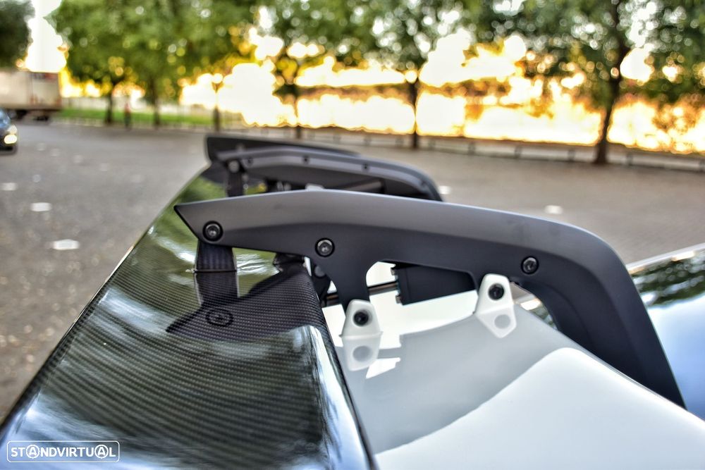 Porsche 911 (992) - 9