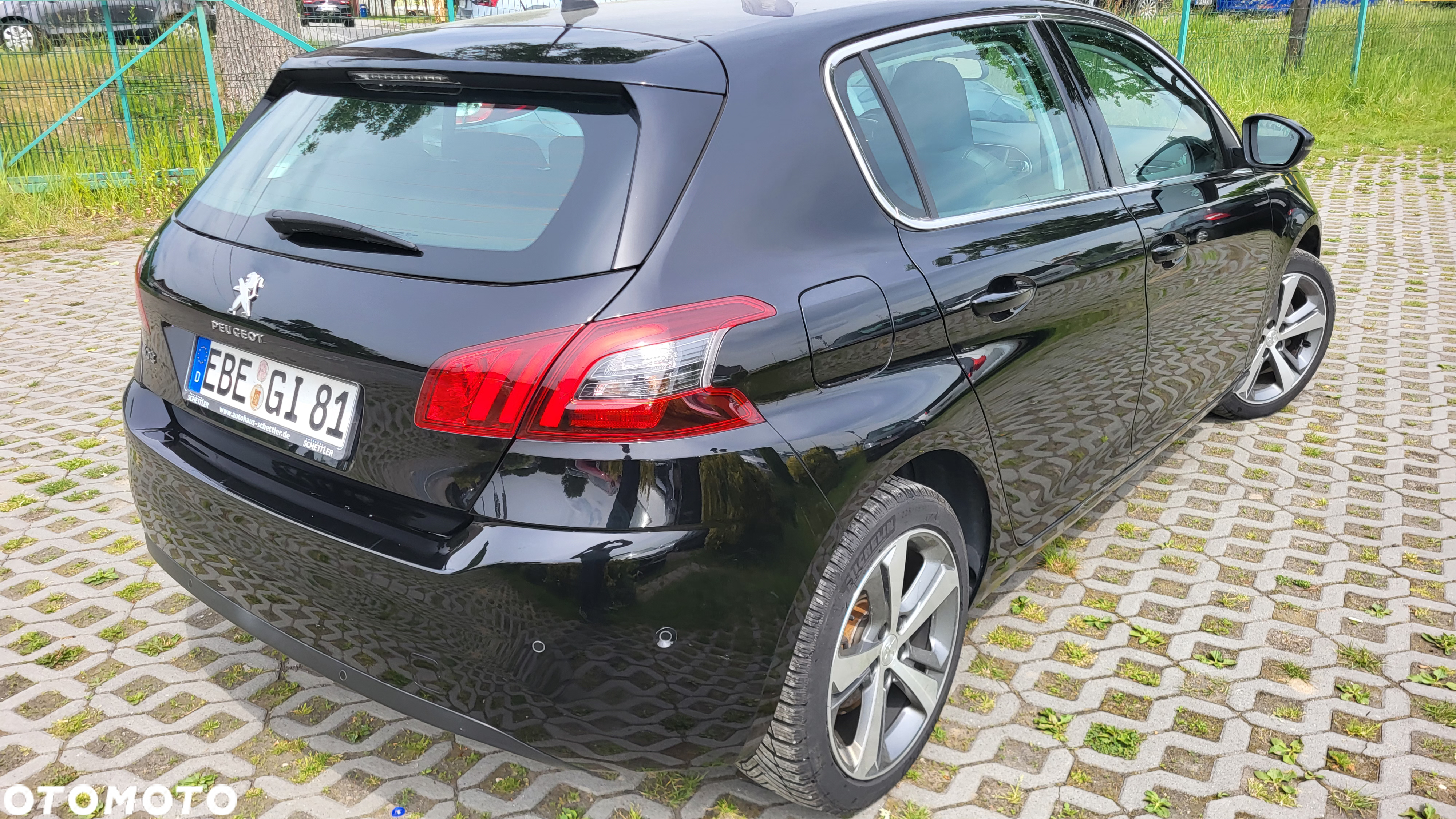 Peugeot 308 BlueHDi FAP 130 Stop & Start Allure - 17