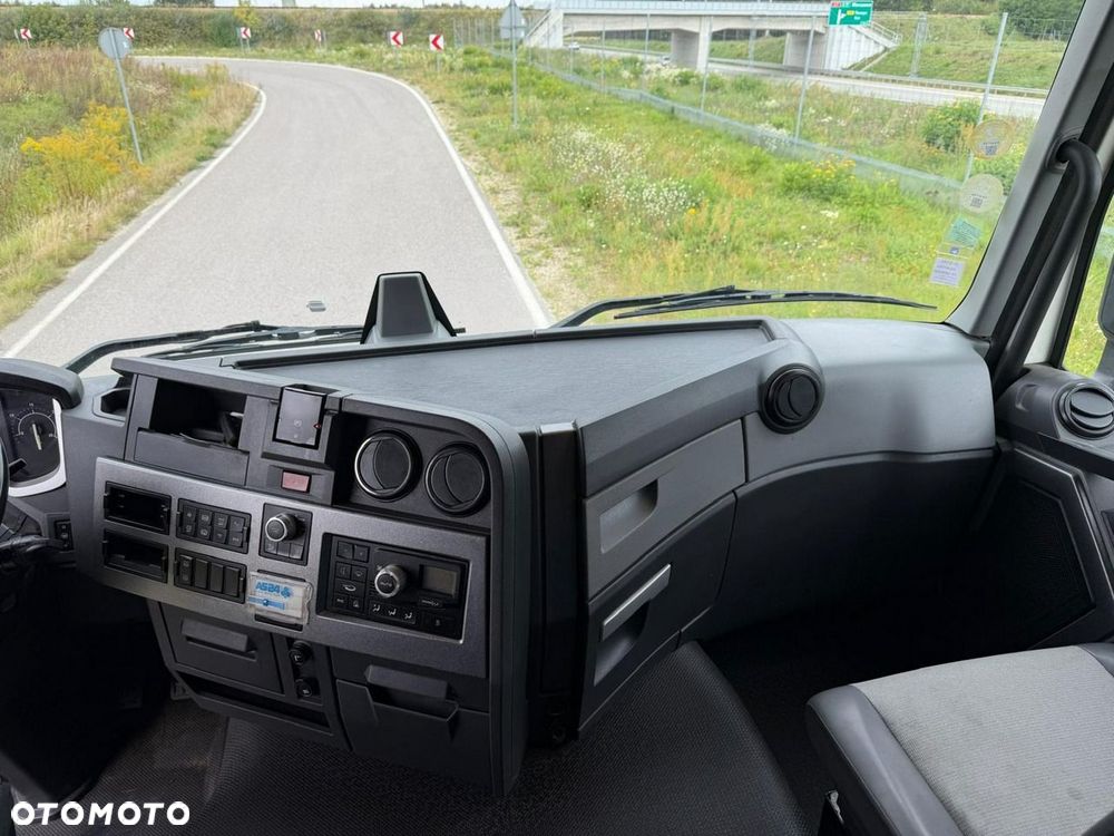 Renault T 460 - 22