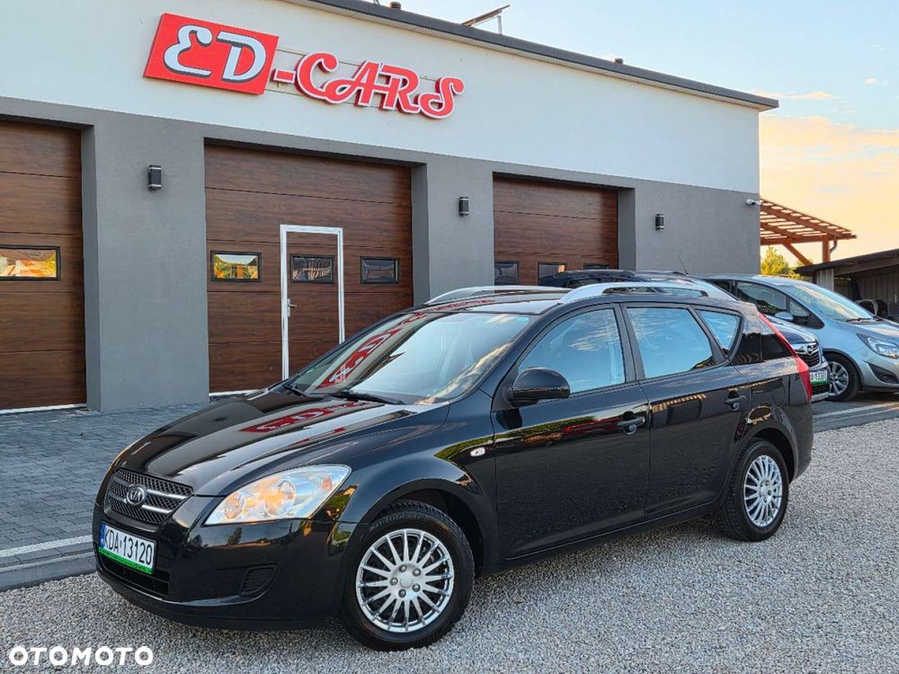 Kia Ceed - 1