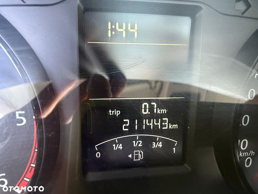 Volkswagen T6 2.0 TDI Skrzynia Maxi Perfekcyjny Stan - 16