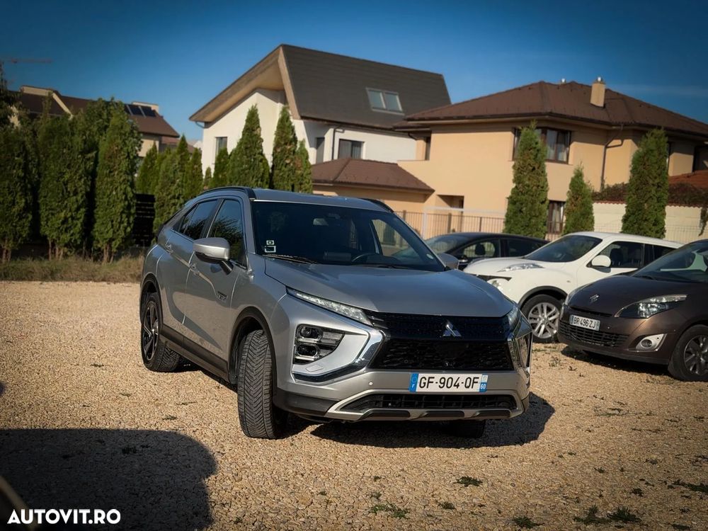 Mitsubishi Eclipse-Cross PHEV Intense+ Black - 2