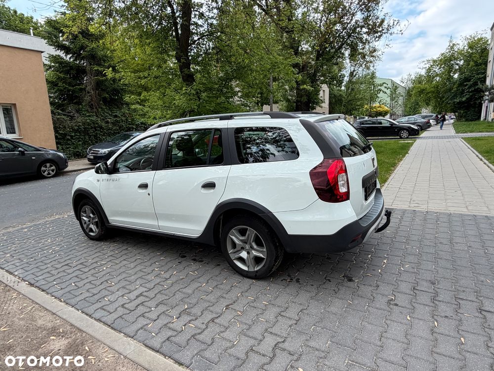 Dacia Logan 0.9 TCe Stepway S&S - 10