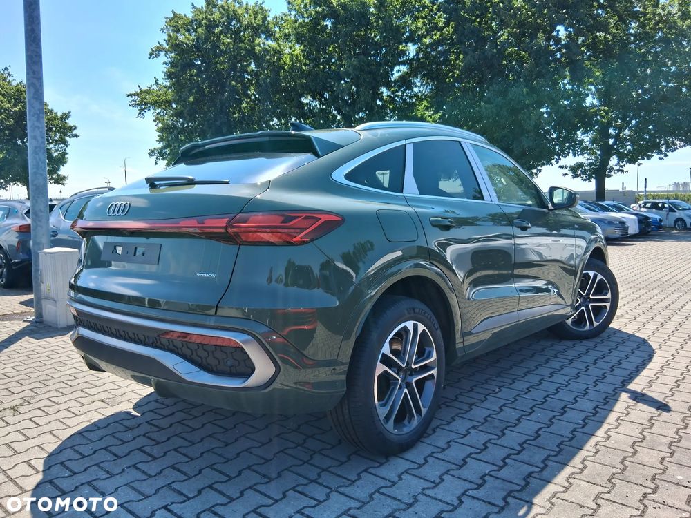 Audi Q5 Sportback - 5