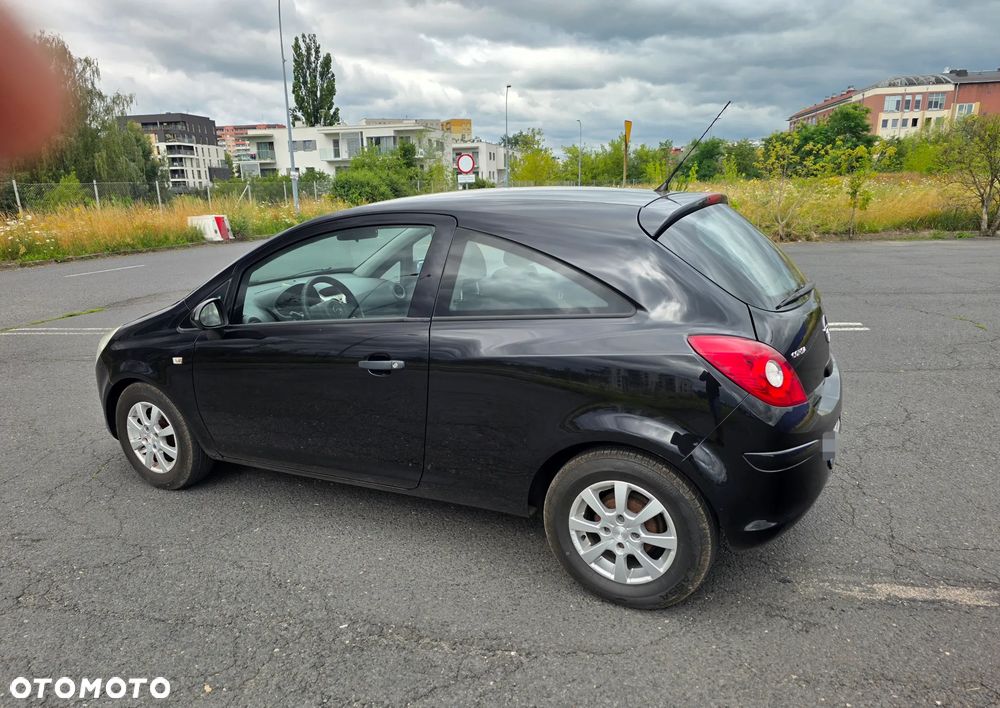 Opel Corsa - 1