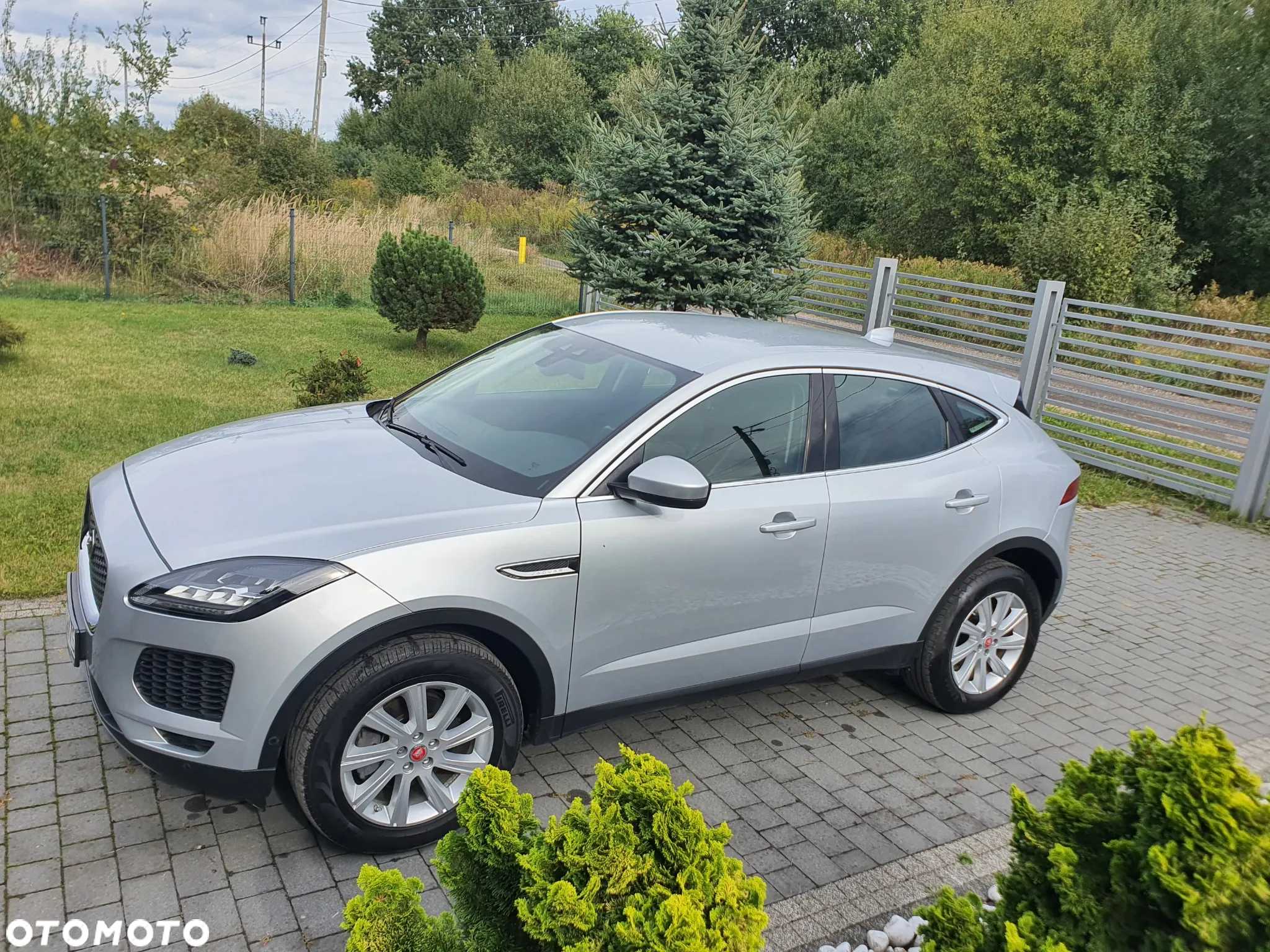 Jaguar E-Pace 2.0 i4D AWD S - 3