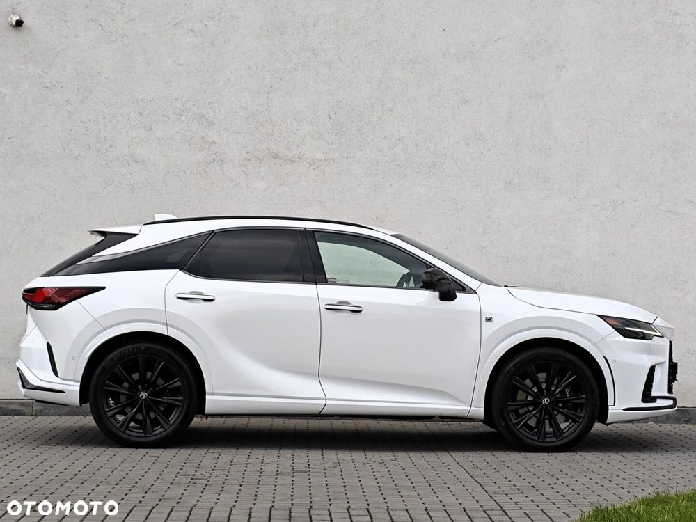 Lexus RX 500h F Sport Edition - 10