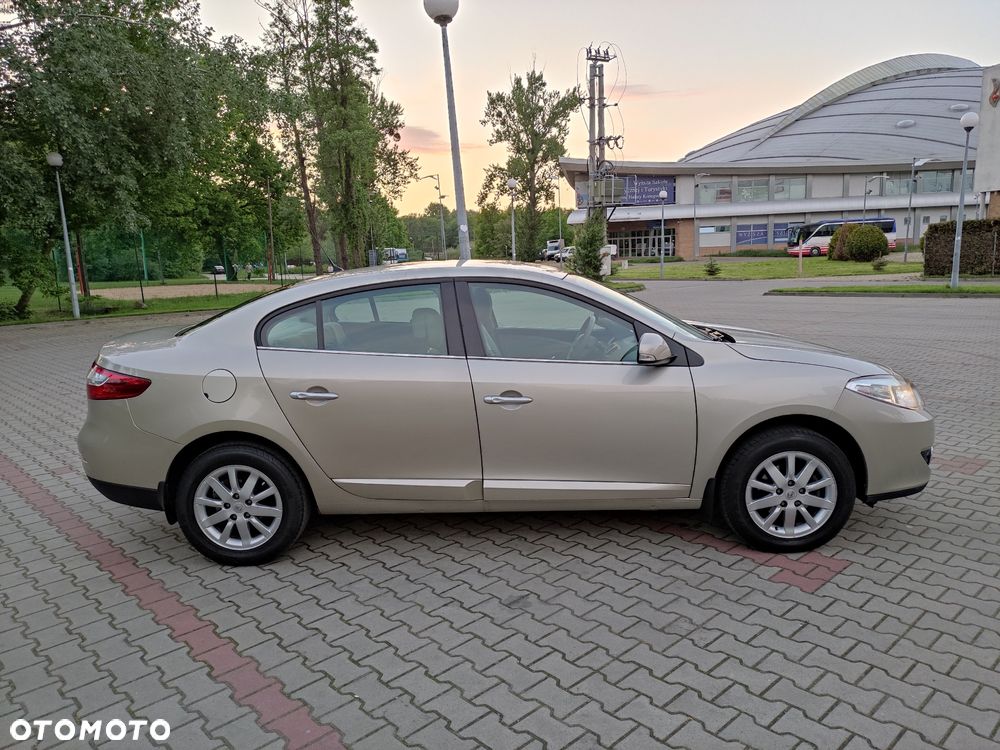 Renault Fluence 1.6 16V Privilege - 3