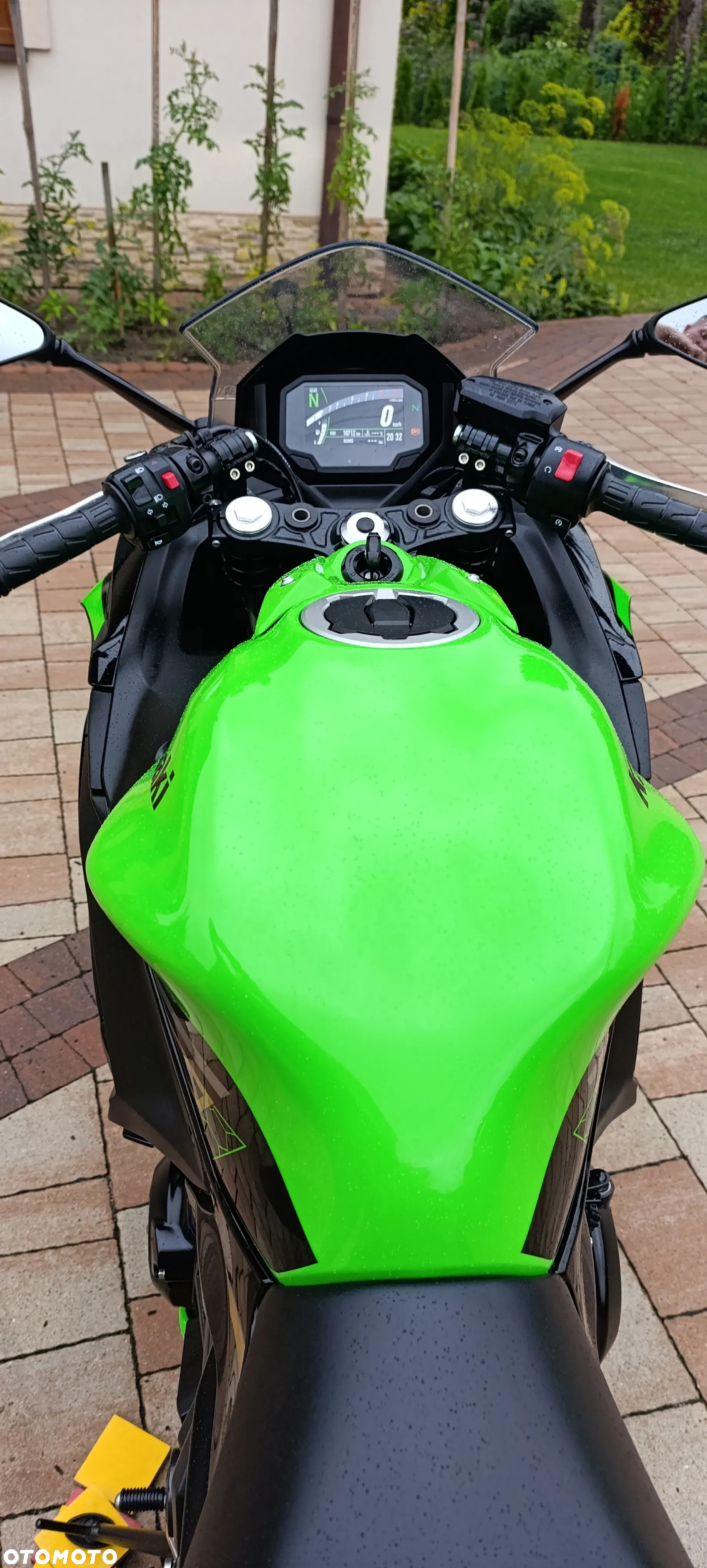 Kawasaki Versys 1000 - 11