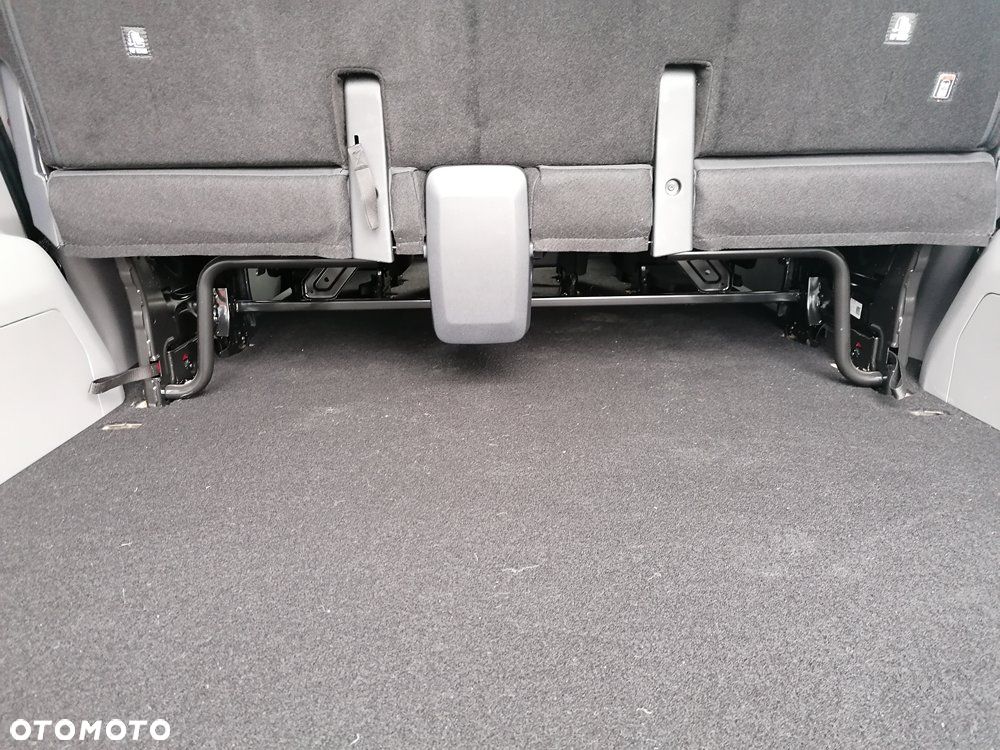Ford Transit - 11