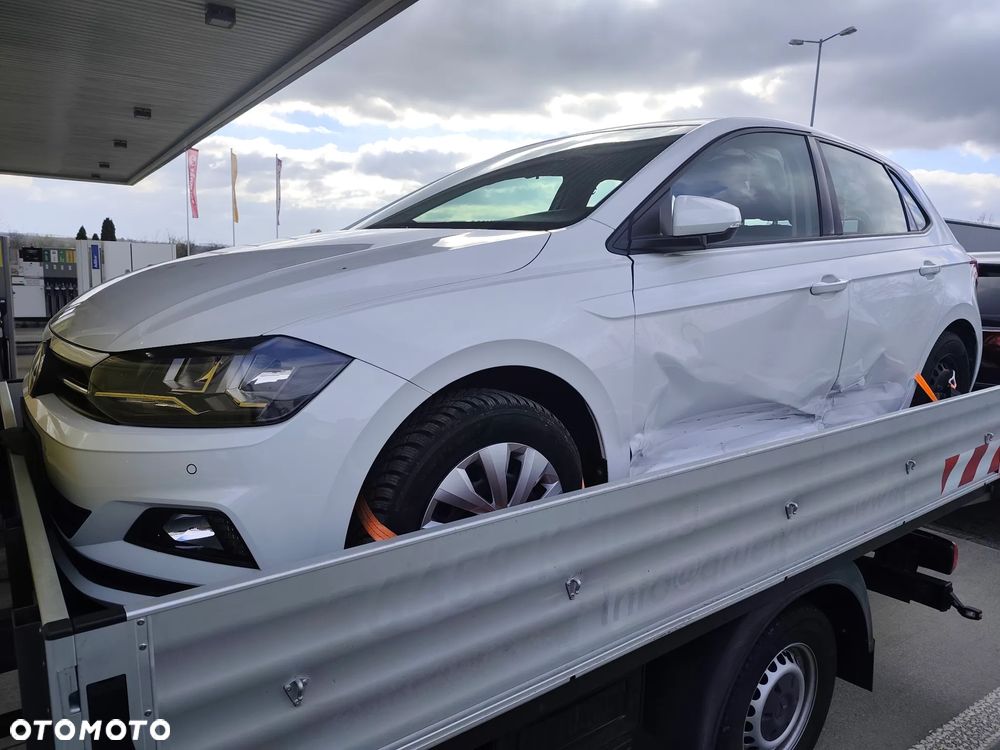 Volkswagen Polo 1.0 TSI Comfortline - 2