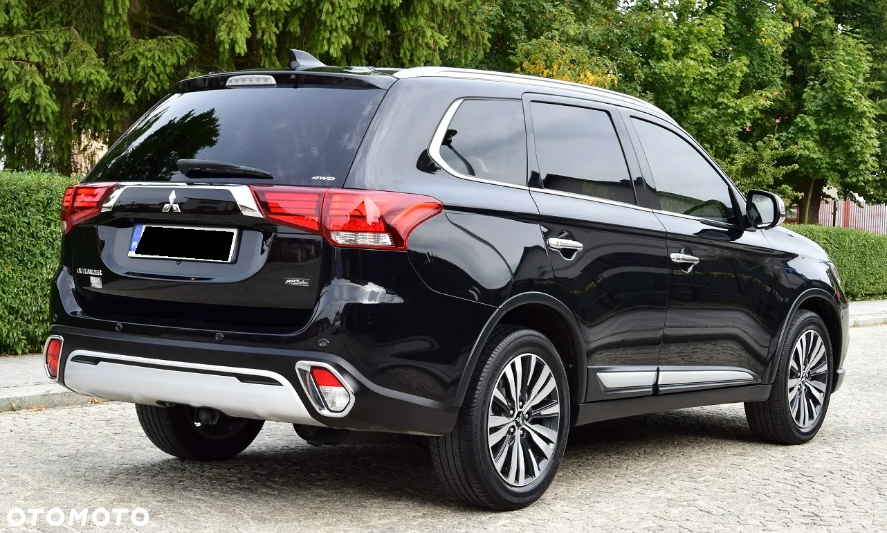 Mitsubishi Outlander 2.0 Intense + SDA 4WD CVT - 5