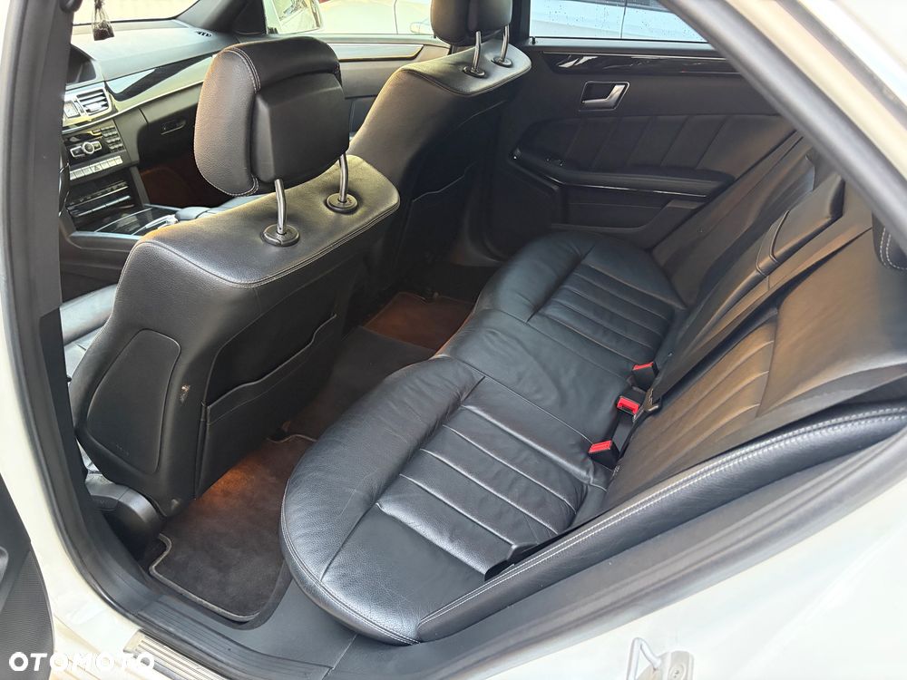 Mercedes-Benz Klasa E 250 CDI 4-Matic Avantgarde - 8