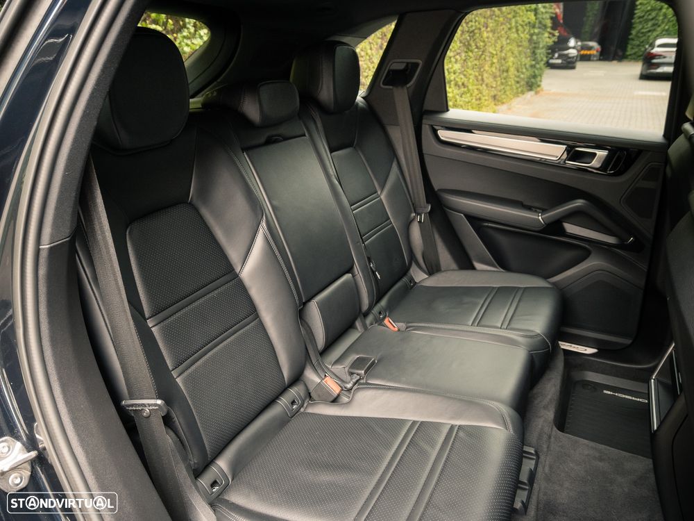Porsche Cayenne E-Hybrid Tiptronic S - 27