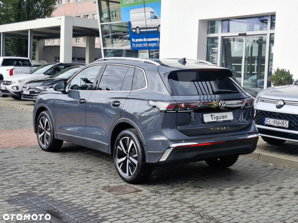 Volkswagen Tiguan - 5