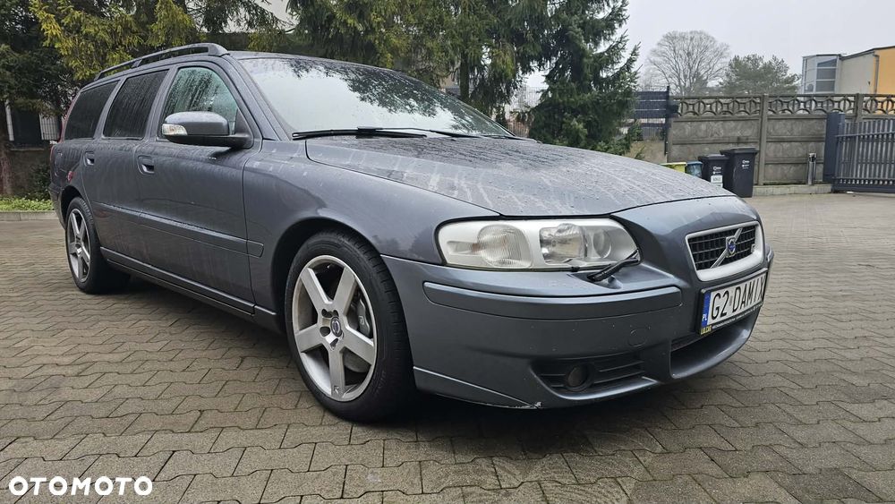 Volvo V70 R - 3