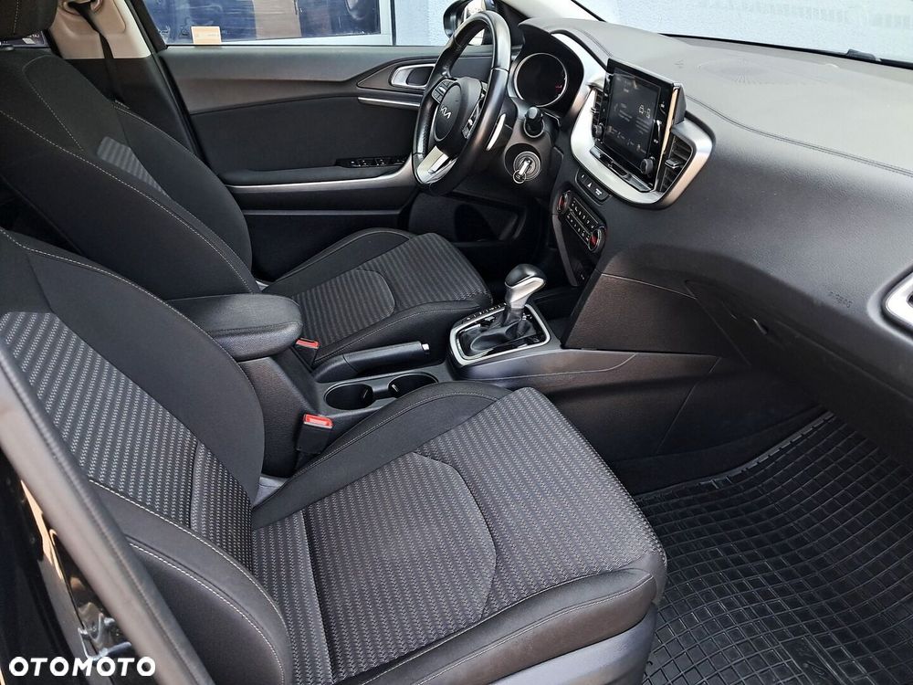 Kia XCeed 1.5 T-GDI M DCT - 10