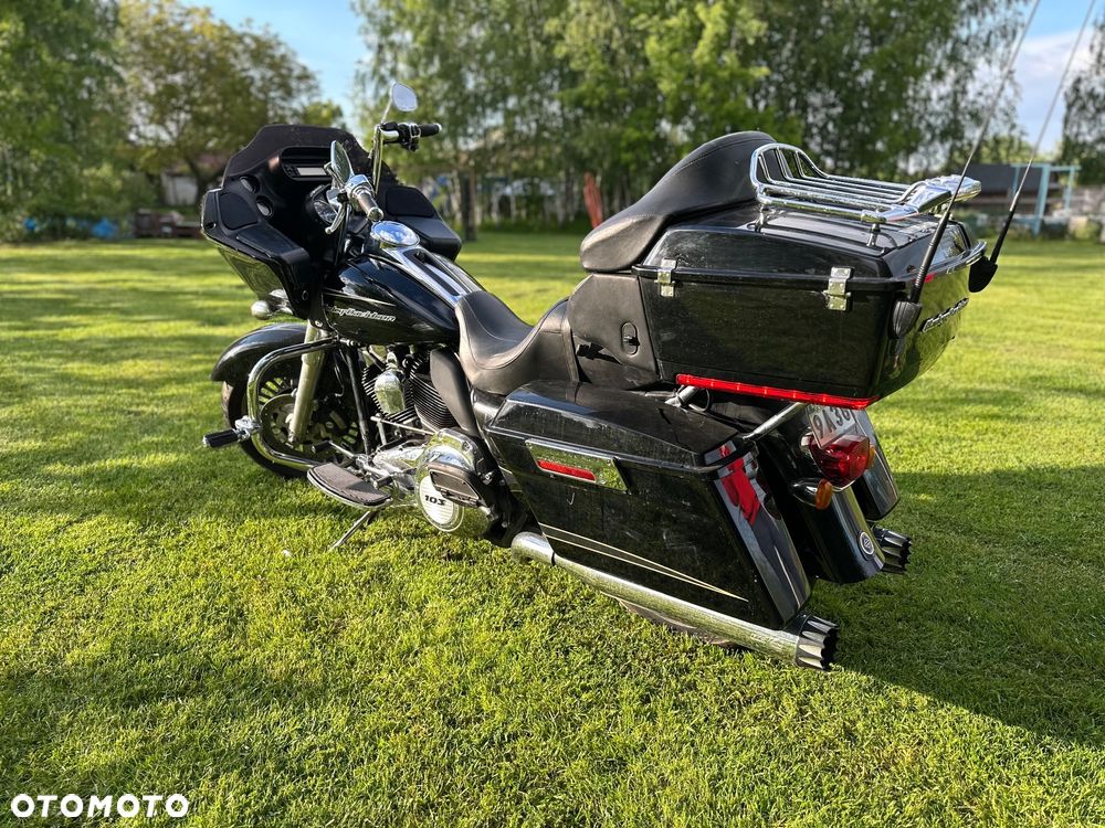 Harley-Davidson Touring Road Glide - 18