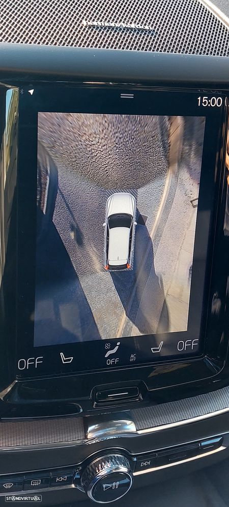 Volvo XC 60 2.0 B5 R-Design AWD - 36