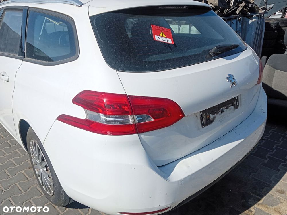 klapa bagażnika tył peugeot 308 t9 kombi ewpb 2017 rok - 2