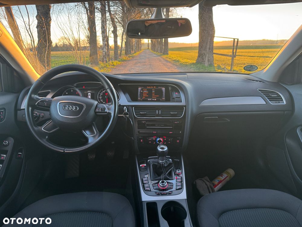 Audi A4 Avant 2.0 TDI ultra - 11