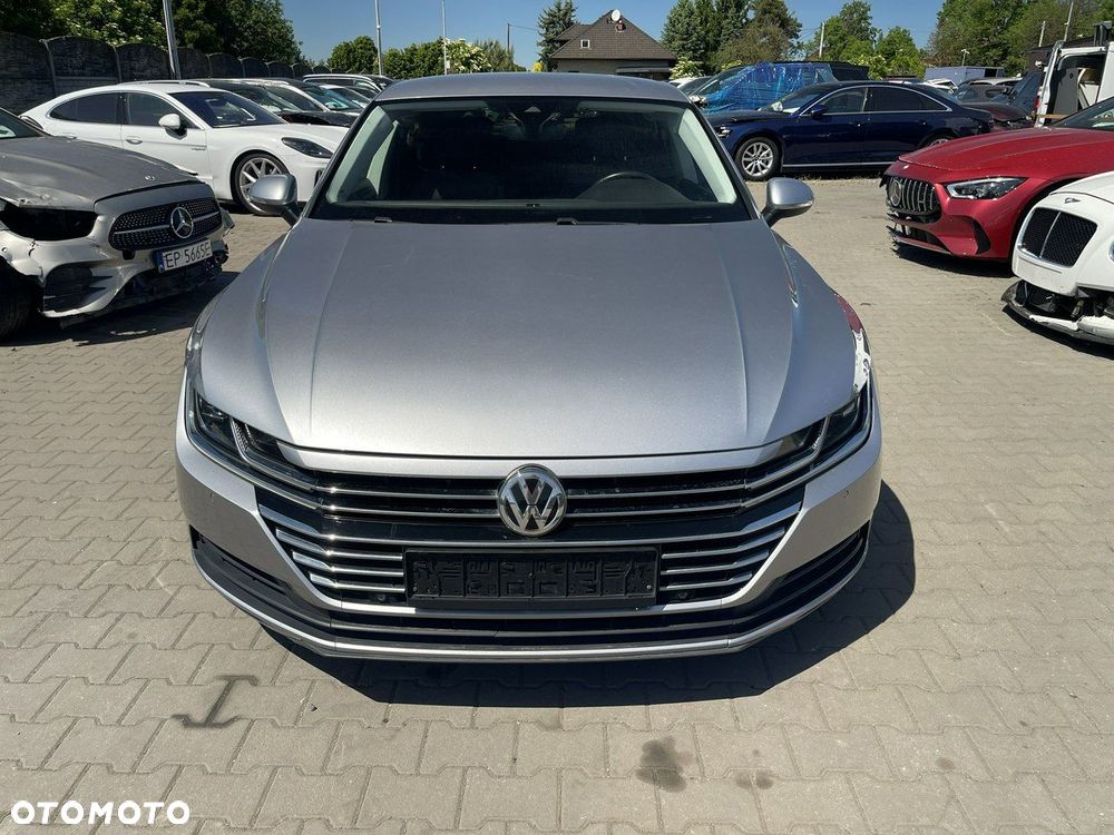 Volkswagen Arteon 2.0 TDI SCR DSG - 9