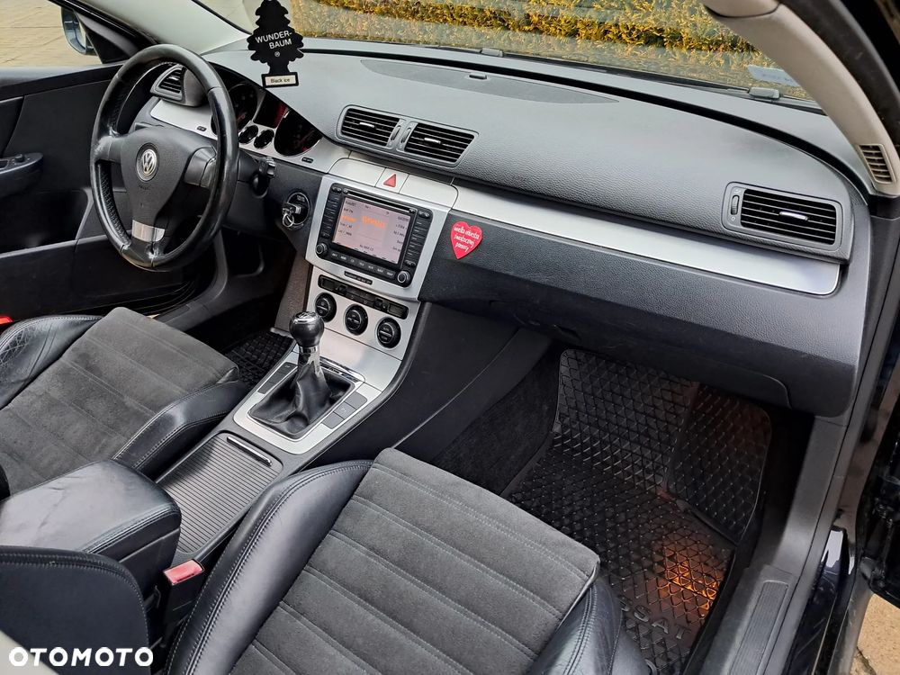 Volkswagen Passat 2.0 FSI Individual Chrom - 8