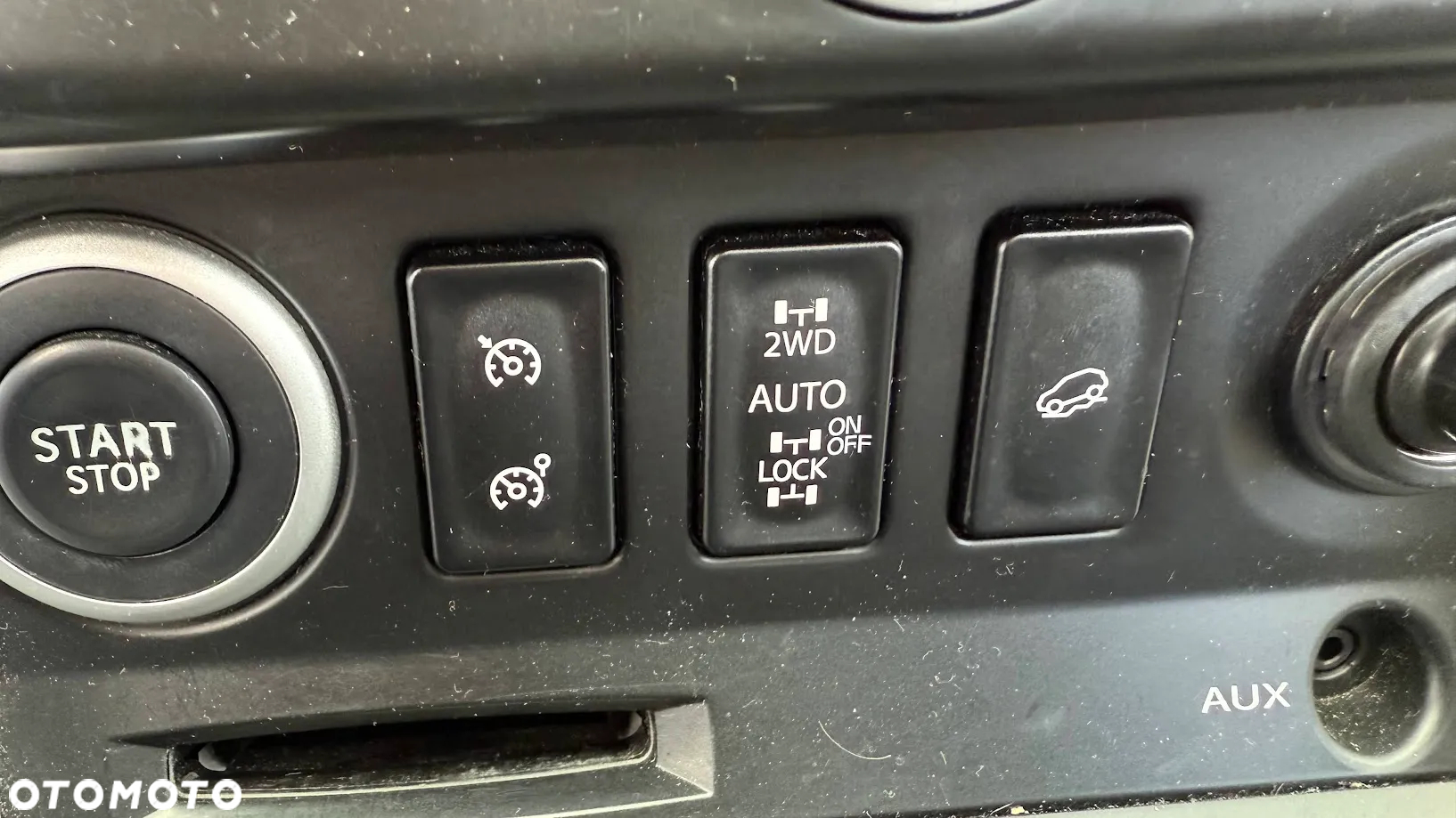 Renault Koleos 2.0 dCi FAP 4x4 Luxe - 8