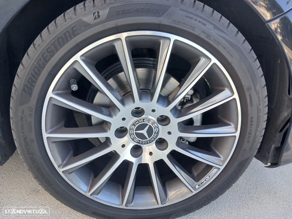 Mercedes-Benz A 180 CDI AMG Line - 8