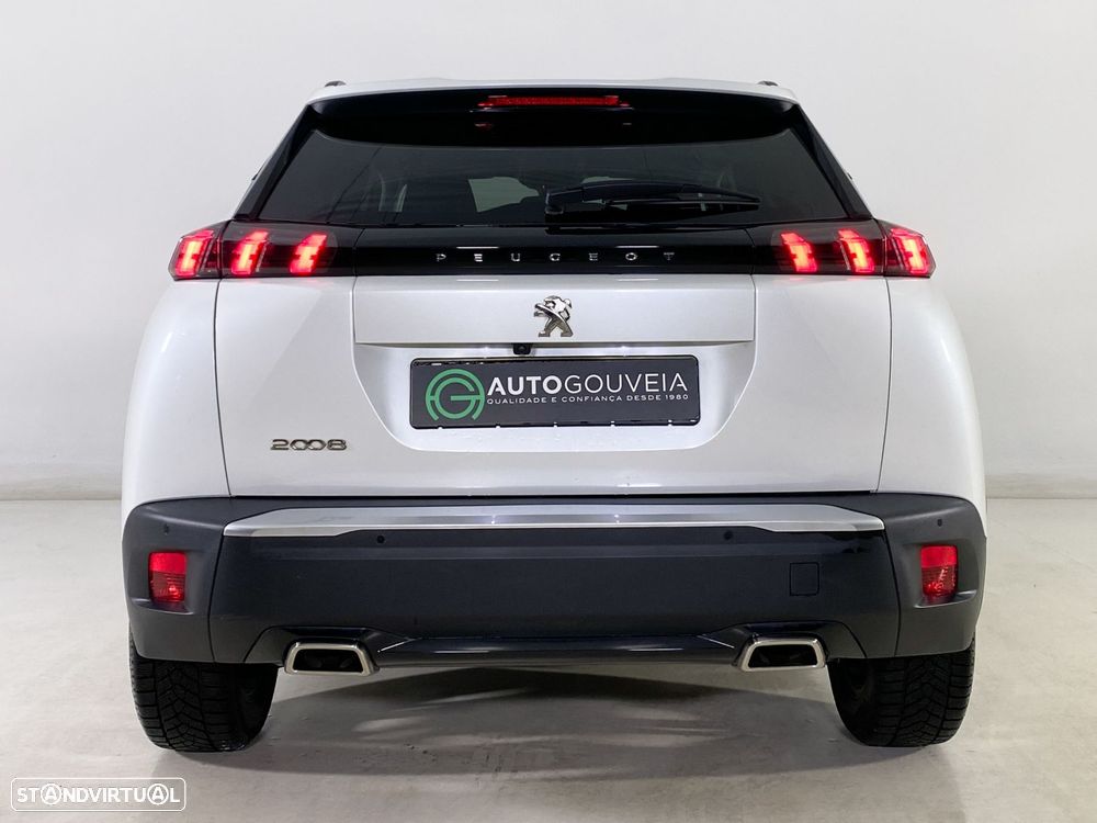 Peugeot 2008 1.2 PureTech Allure Pack EAT8 - 6